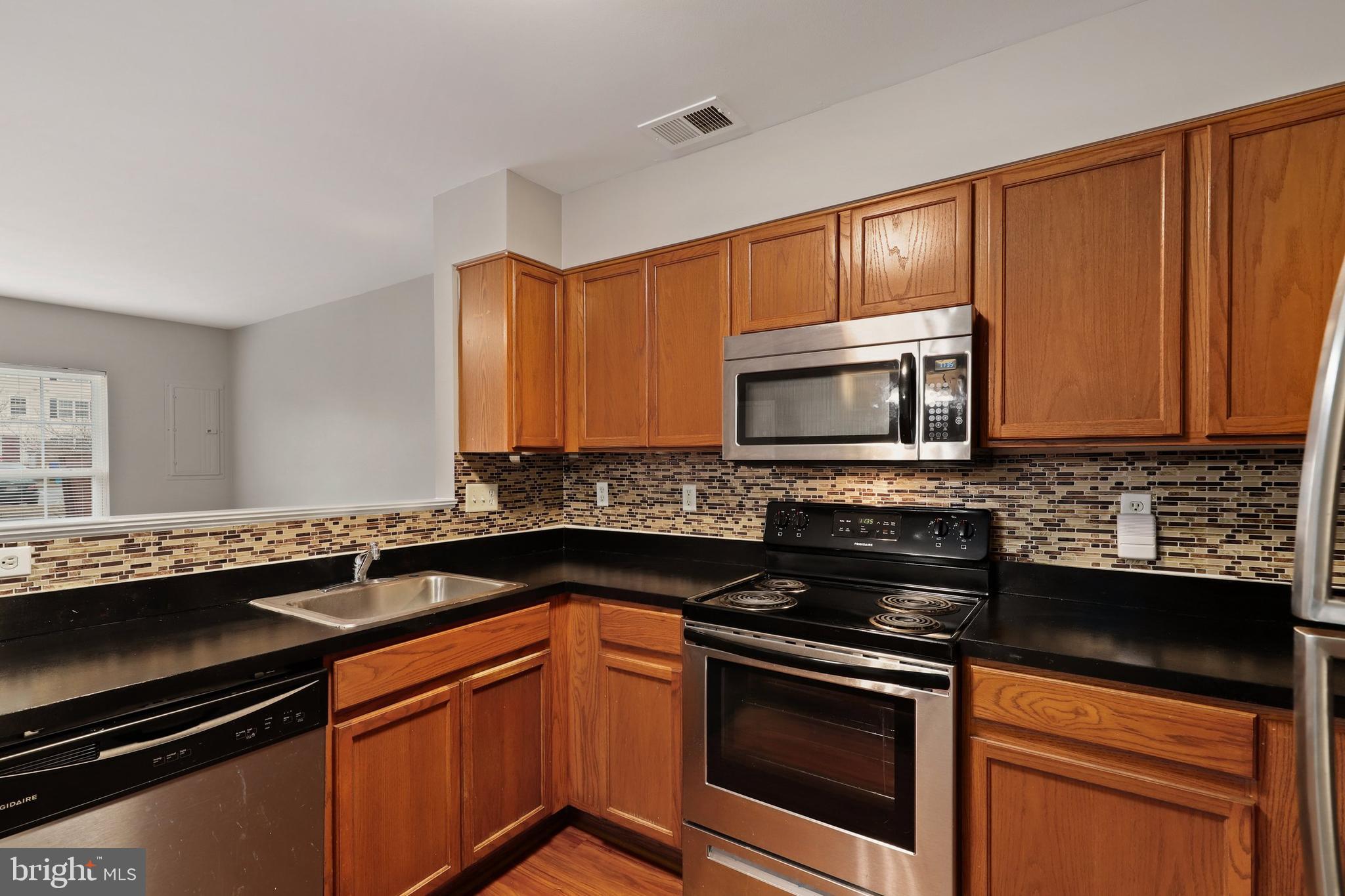 5083 Stapleton Terrace Frederick, MD 21703 - Photo 4 of 23 Gallery Image 4