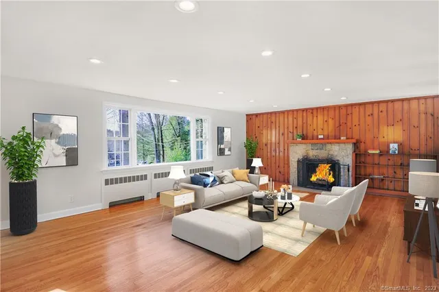 $4,200 | 81 Opper Road, Stamford, CT 06903