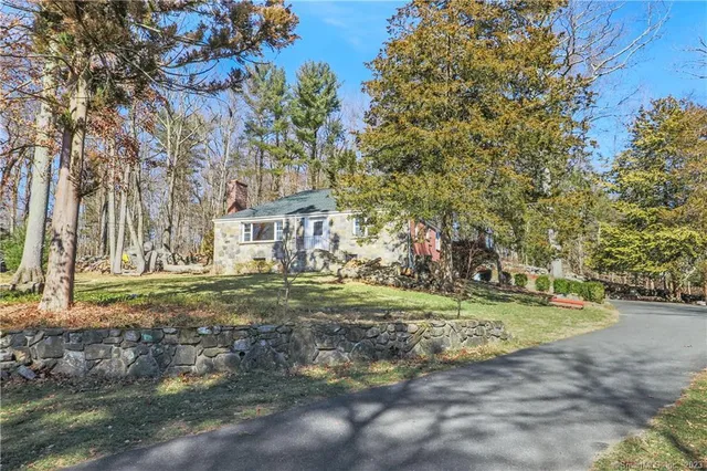 $4,200 | 81 Opper Road, Stamford, CT 06903