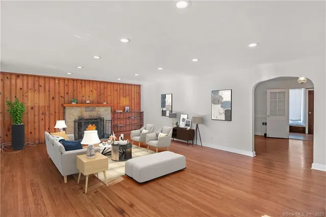 $4,200 | 81 Opper Road, Stamford, CT 06903