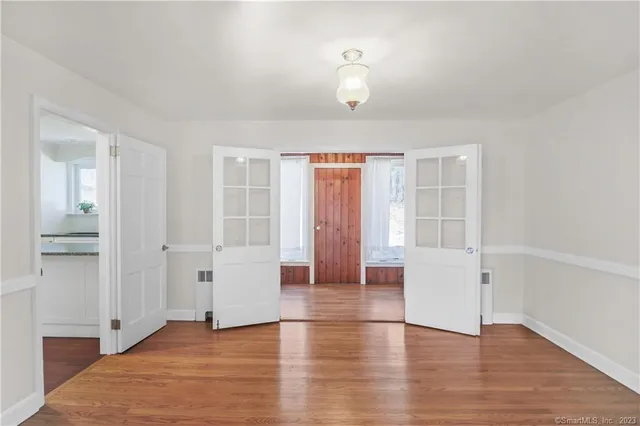 $4,200 | 81 Opper Road, Stamford, CT 06903