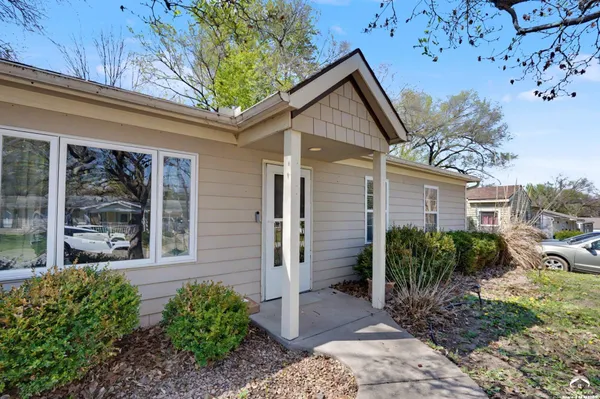 $219,900 | 1813 Miller Drive, Lawrence, KS 66044