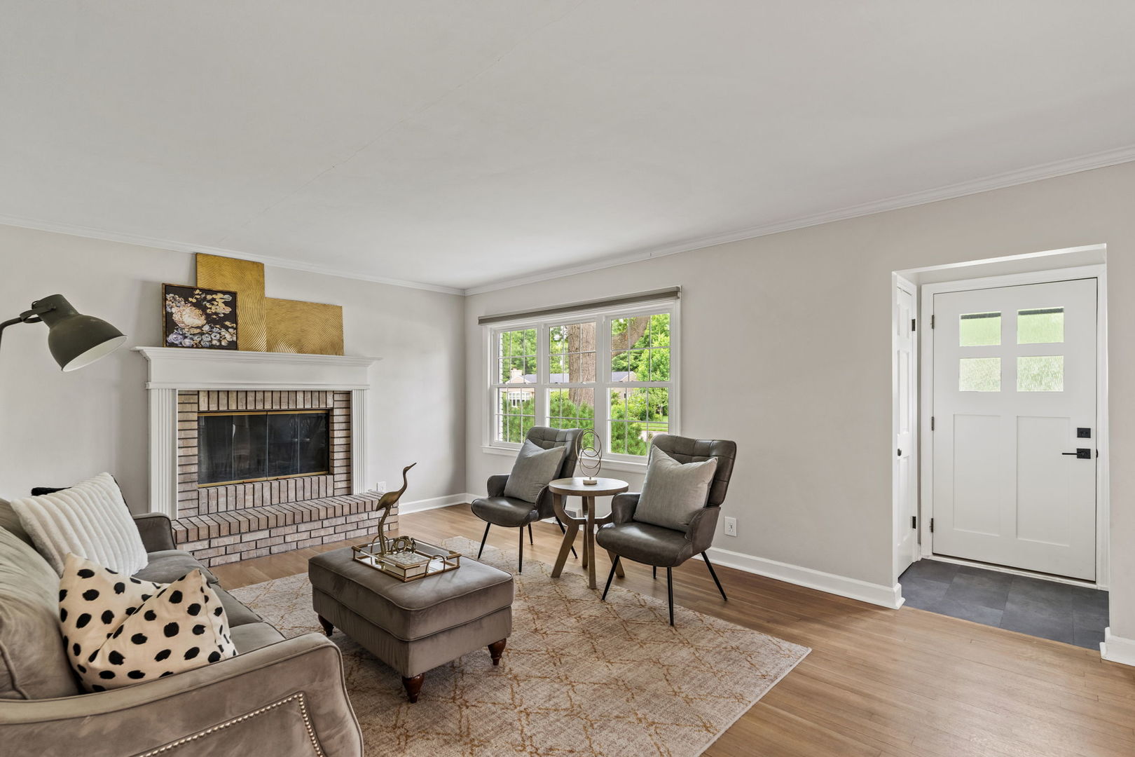 2140 Fairhaven Road Davenport, IA 52803 - Photo 8 of 56 Gallery Image 8
