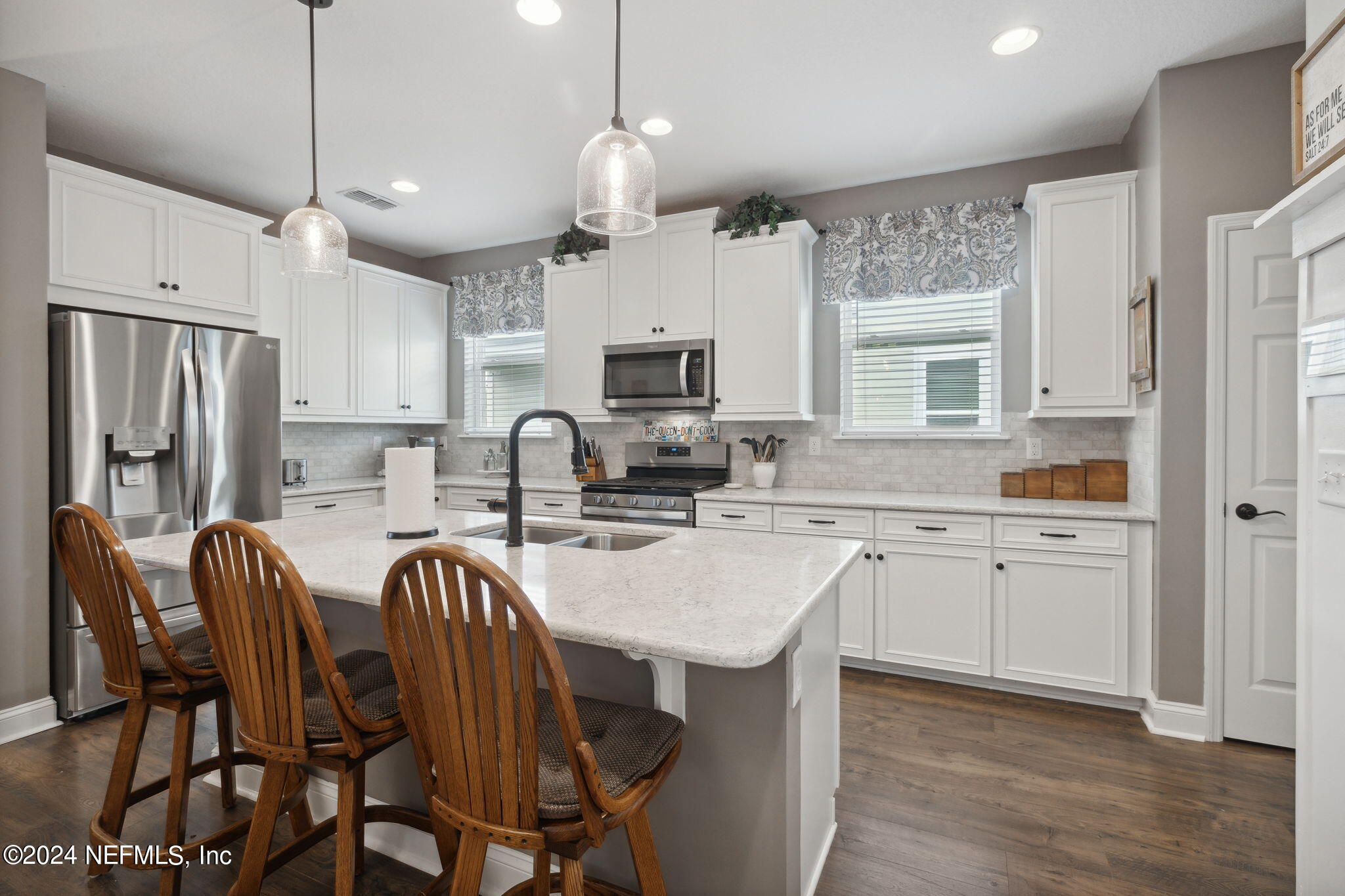 180 Tarklin Road St. Johns, FL 32259 - Photo 15 of 87 Fabulous Kitchen with 42" Cabinets