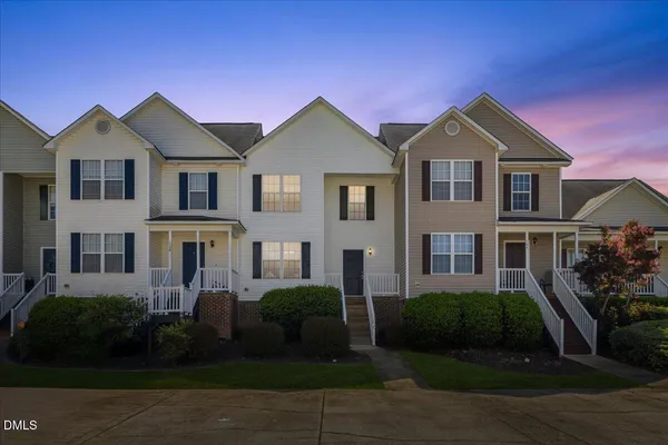 $224,900 | 106 Piccadilly Court, Clayton, NC 27520