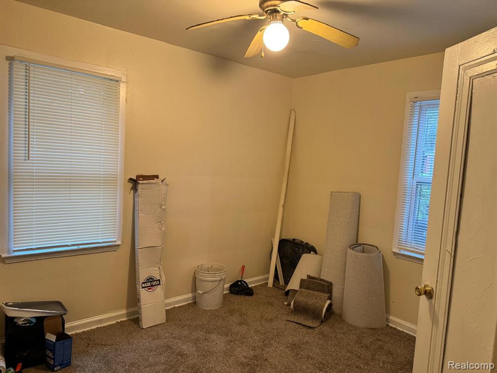 20447 Meyers Road Detroit, MI 48235 - Photo 17 of 29