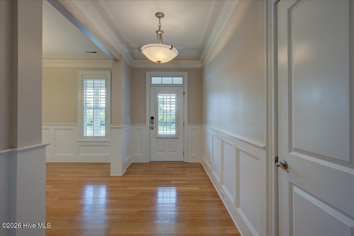 207 Emmen Road New Bern, NC 28562 - Photo 3 of 83