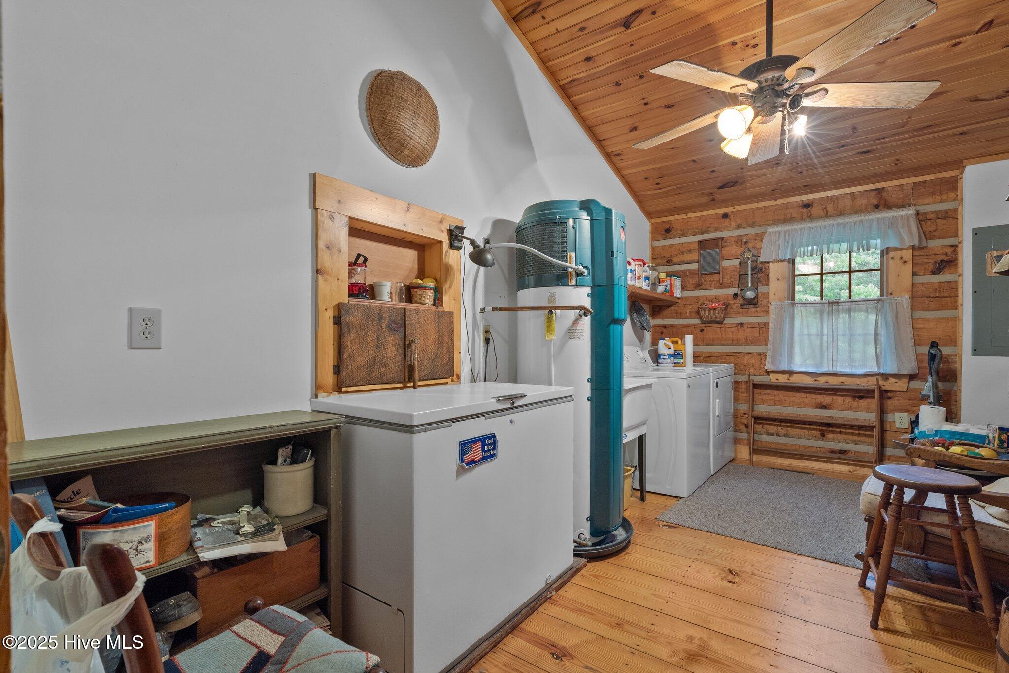2726 Niagara Carthage Road Carthage, NC 28327 - Photo 24 of 26 large laundry room/storage area