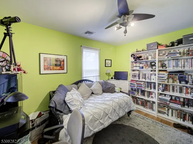 $499,900 | 26 Bellows Lane, Montville, NJ 07082