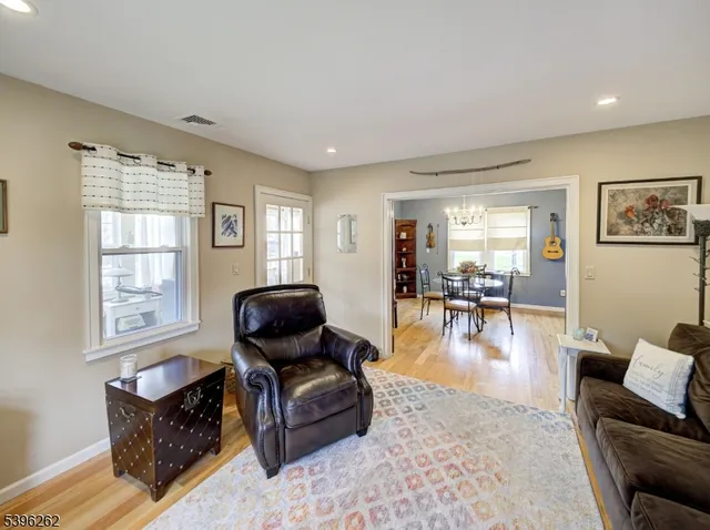 $499,900 | 26 Bellows Lane, Montville, NJ 07082