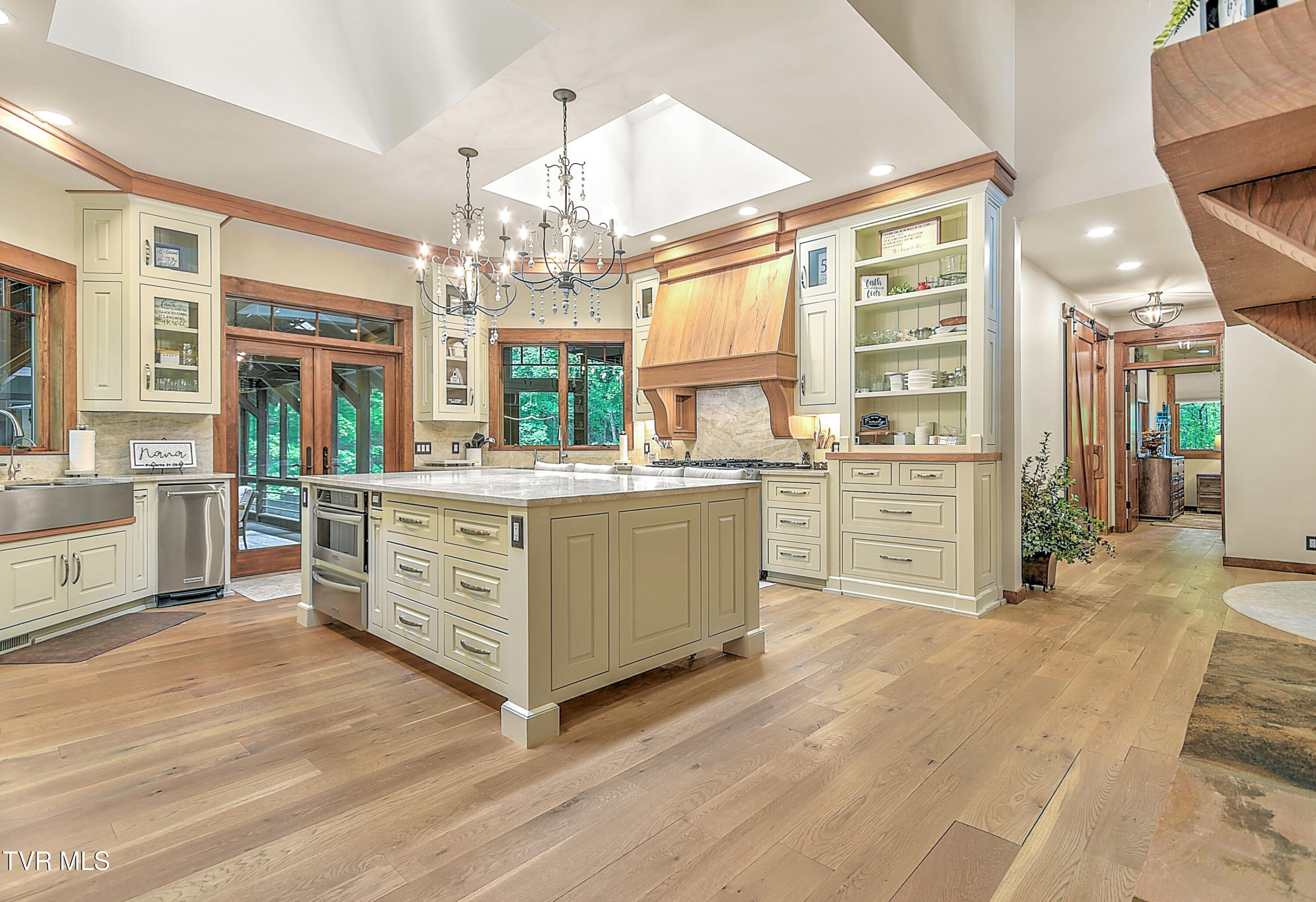 435 Whitehead Road Bluff City, TN 37618 - Photo 20 of 135 435 Whitehead AG-36