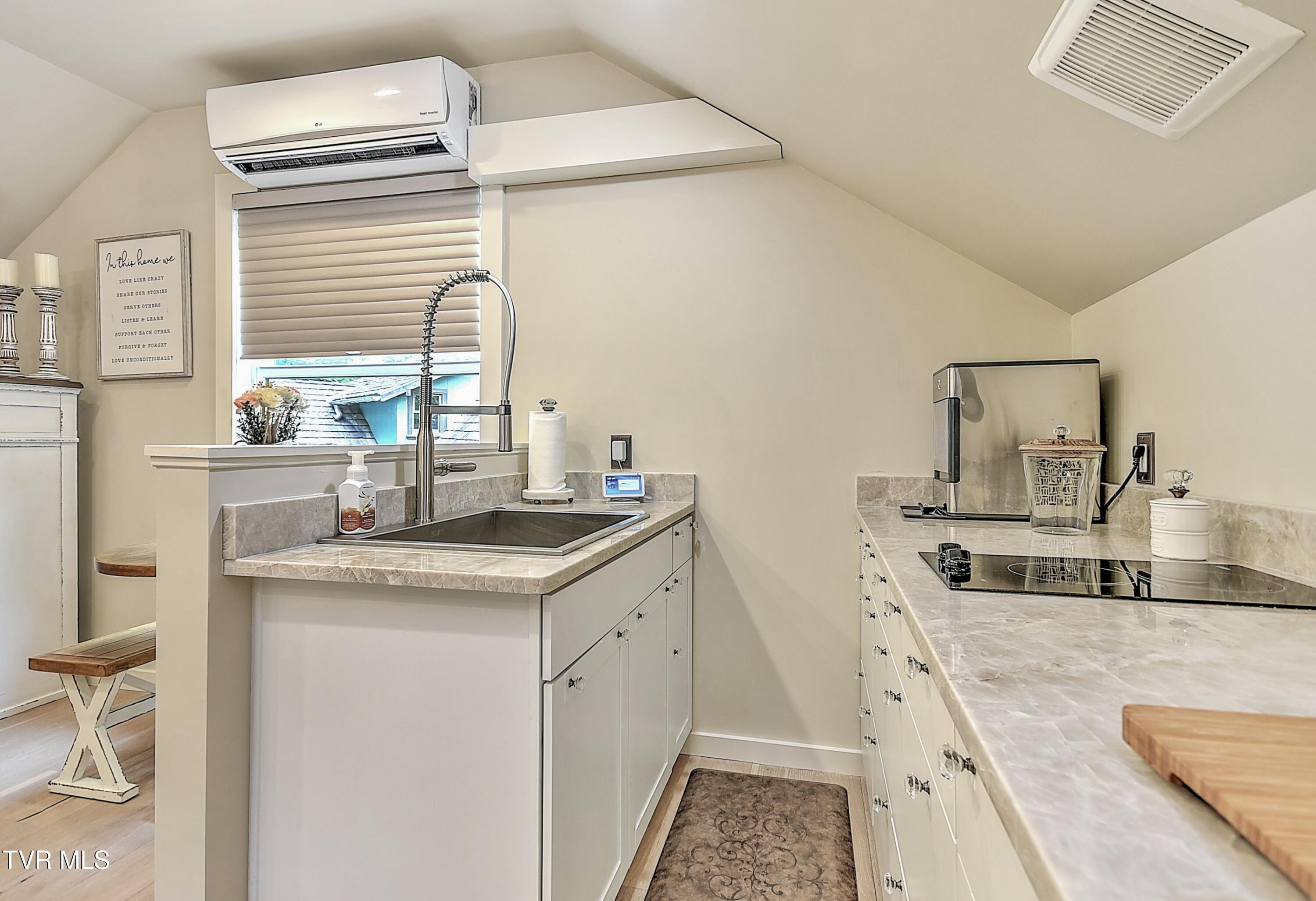 435 Whitehead Road Bluff City, TN 37618 - Photo 67 of 135 435 Whitehead AG-173