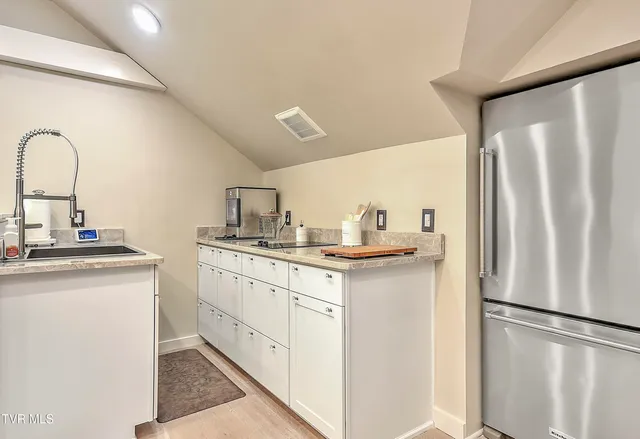 $1,599,000 | 435 Whitehead Road, Bluff City, TN 37618