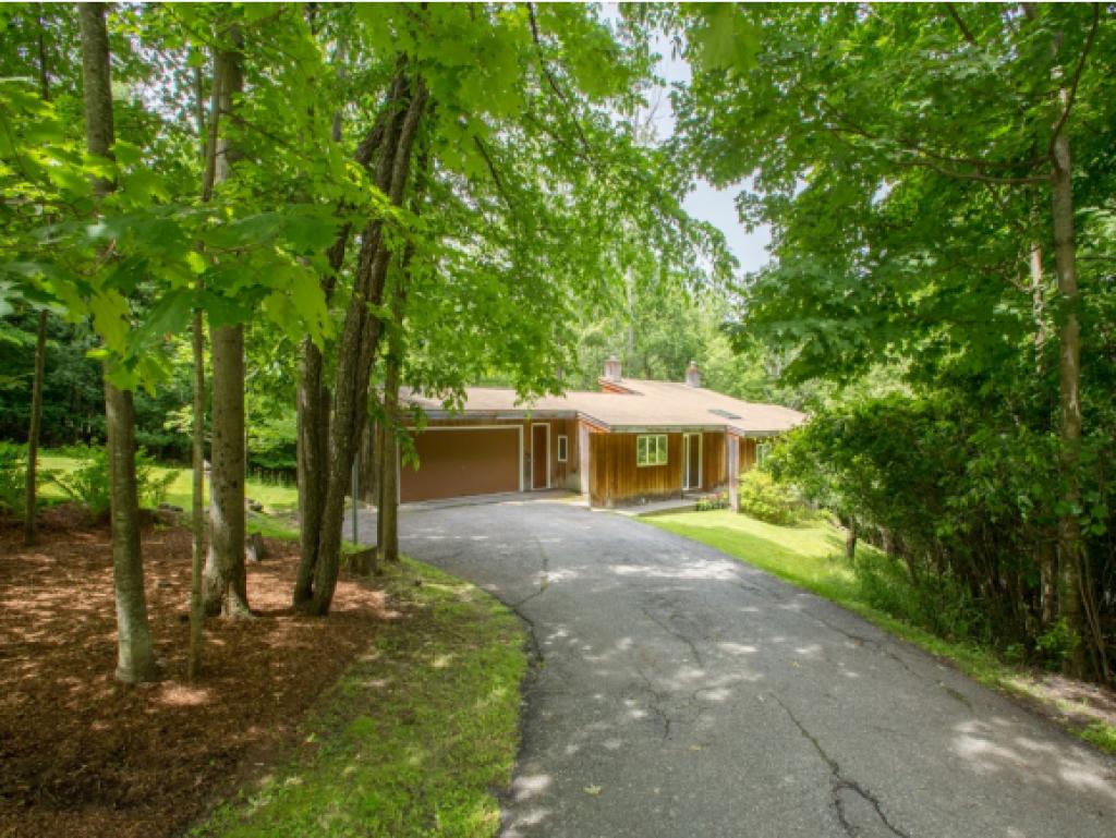 25 Haskins Road Hanover, NH 03755 - Photo 1 of 19