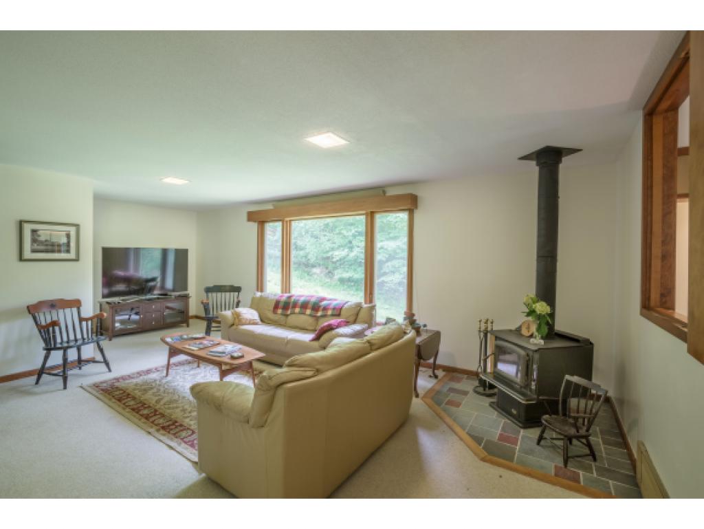 25 Haskins Road Hanover, NH 03755 - Photo 5 of 19