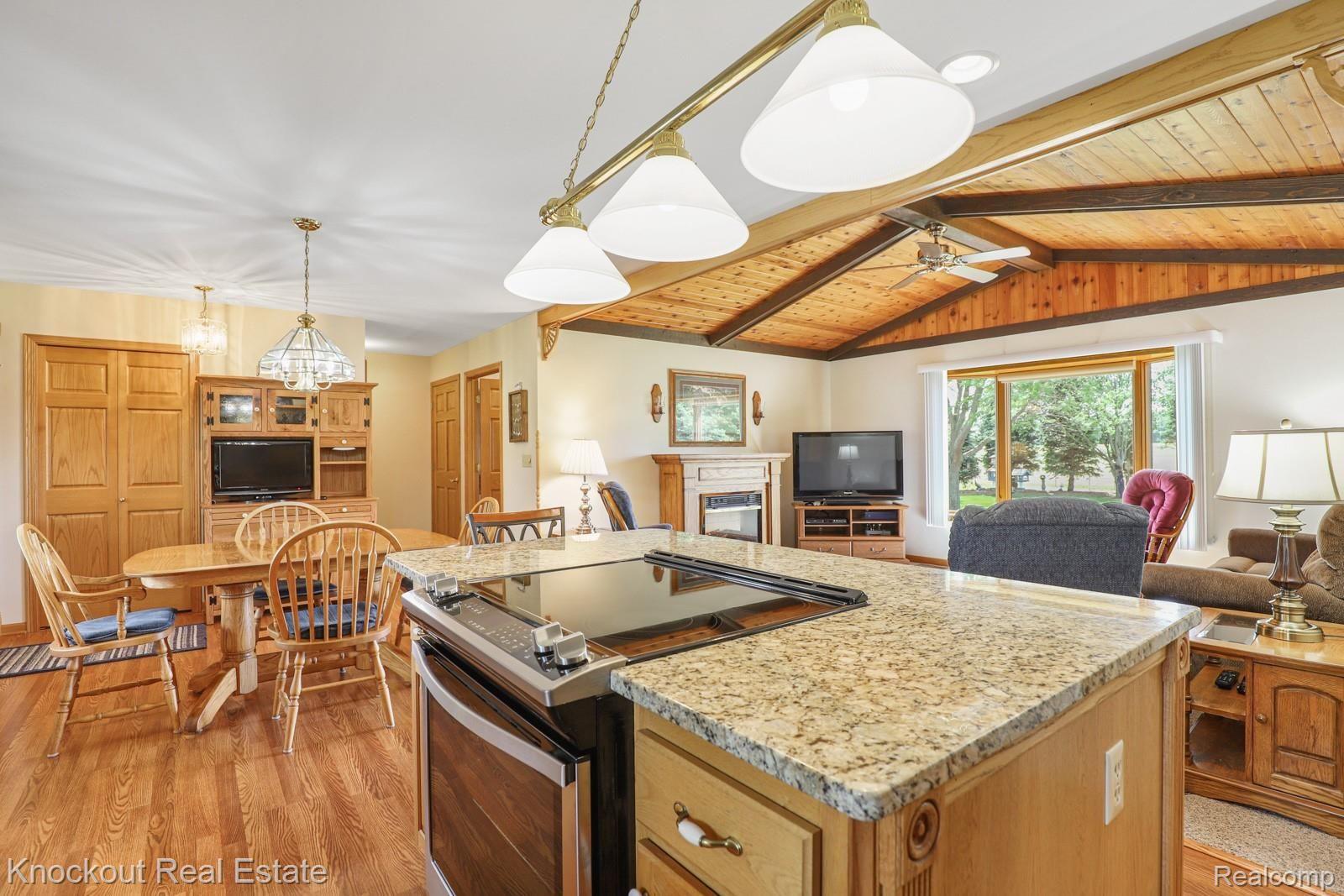 3060 South Kirk Road Vassar, MI 48768 - Photo 17 of 54 3060 Kirk Rd Vassar-17.jpg
