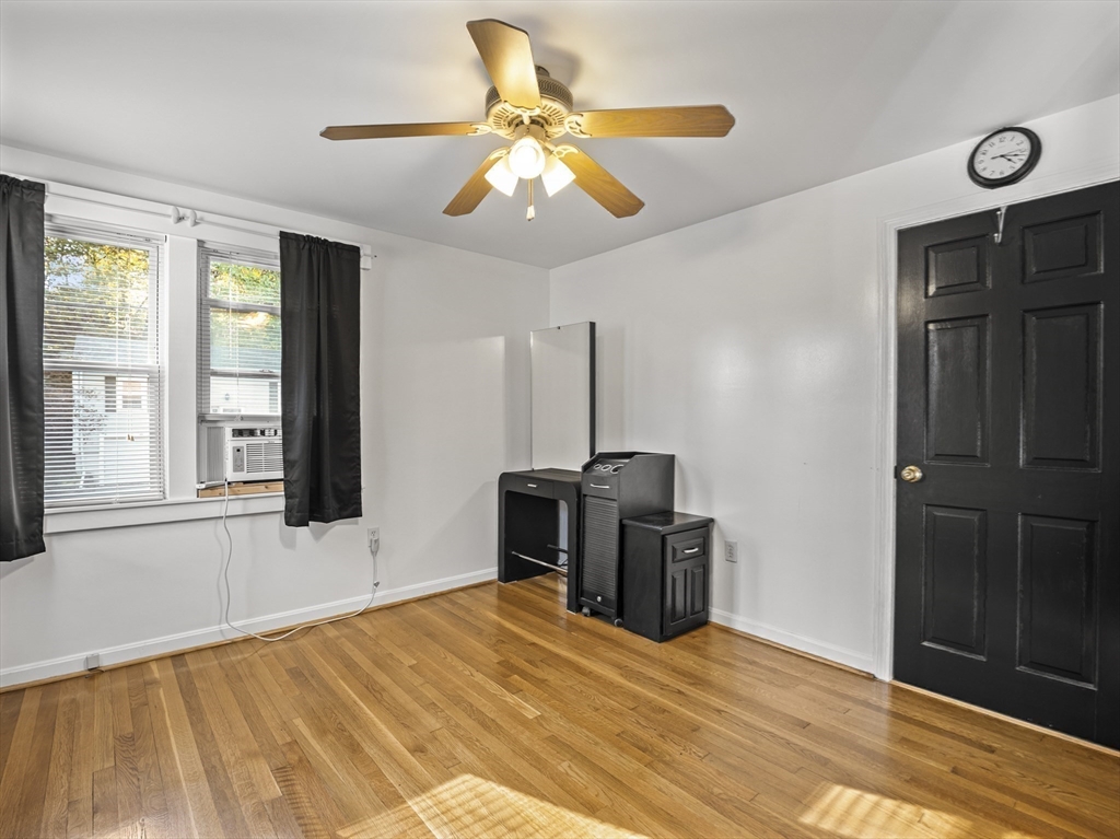 43 Moon Road Lynn, MA 01904 - Photo 15 of 25