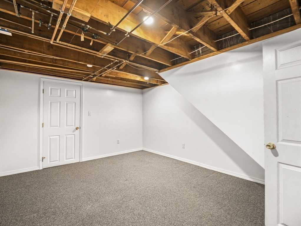 43 Moon Road Lynn, MA 01904 - Photo 20 of 25