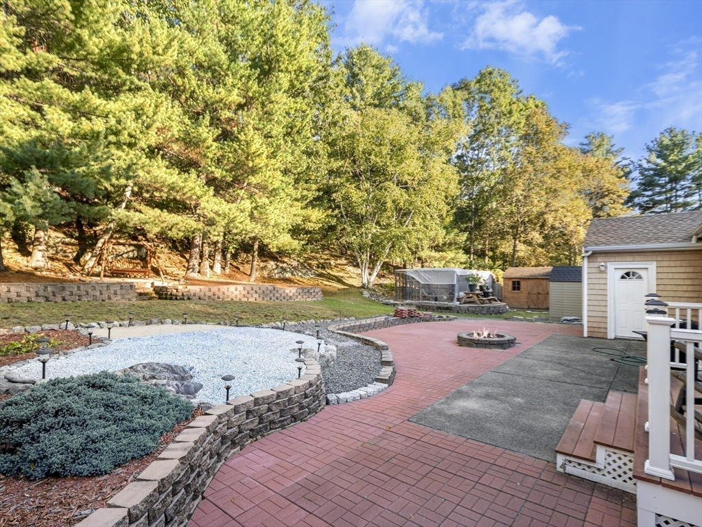 43 Moon Road Lynn, MA 01904 - Photo 23 of 25