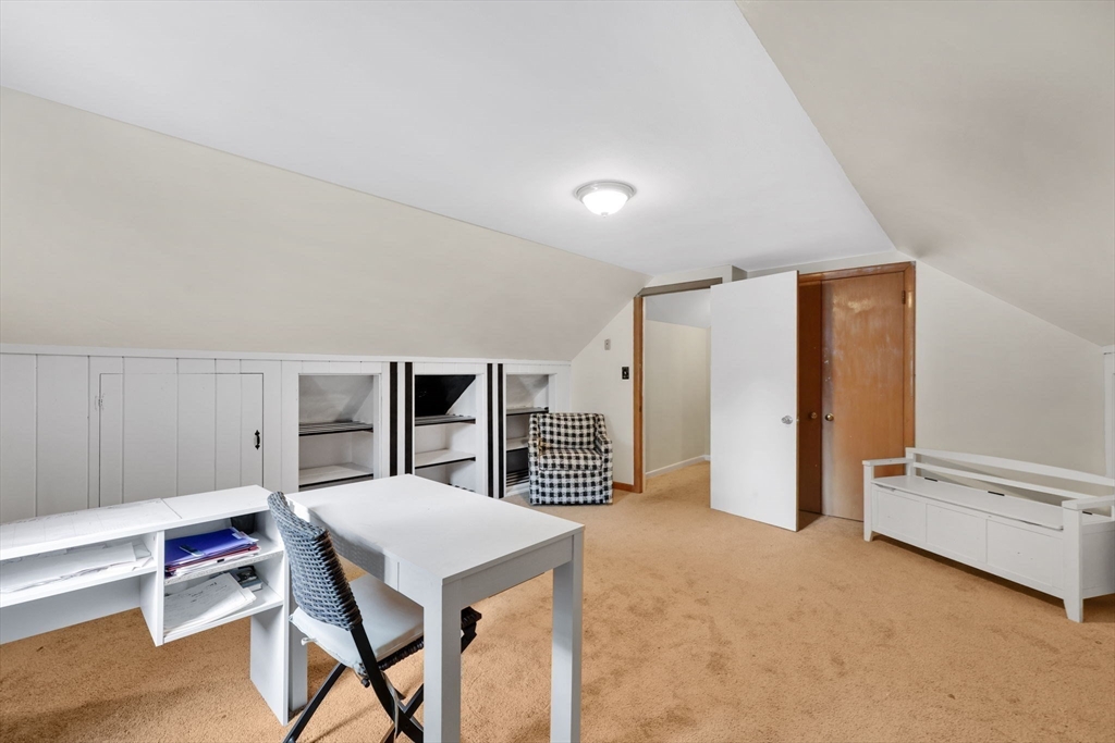101 Fenimore Boulevard Springfield, MA 01108 - Photo 20 of 28