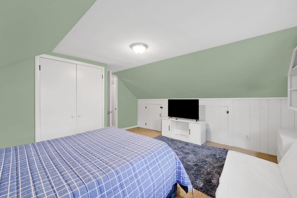 101 Fenimore Boulevard Springfield, MA 01108 - Photo 21 of 28