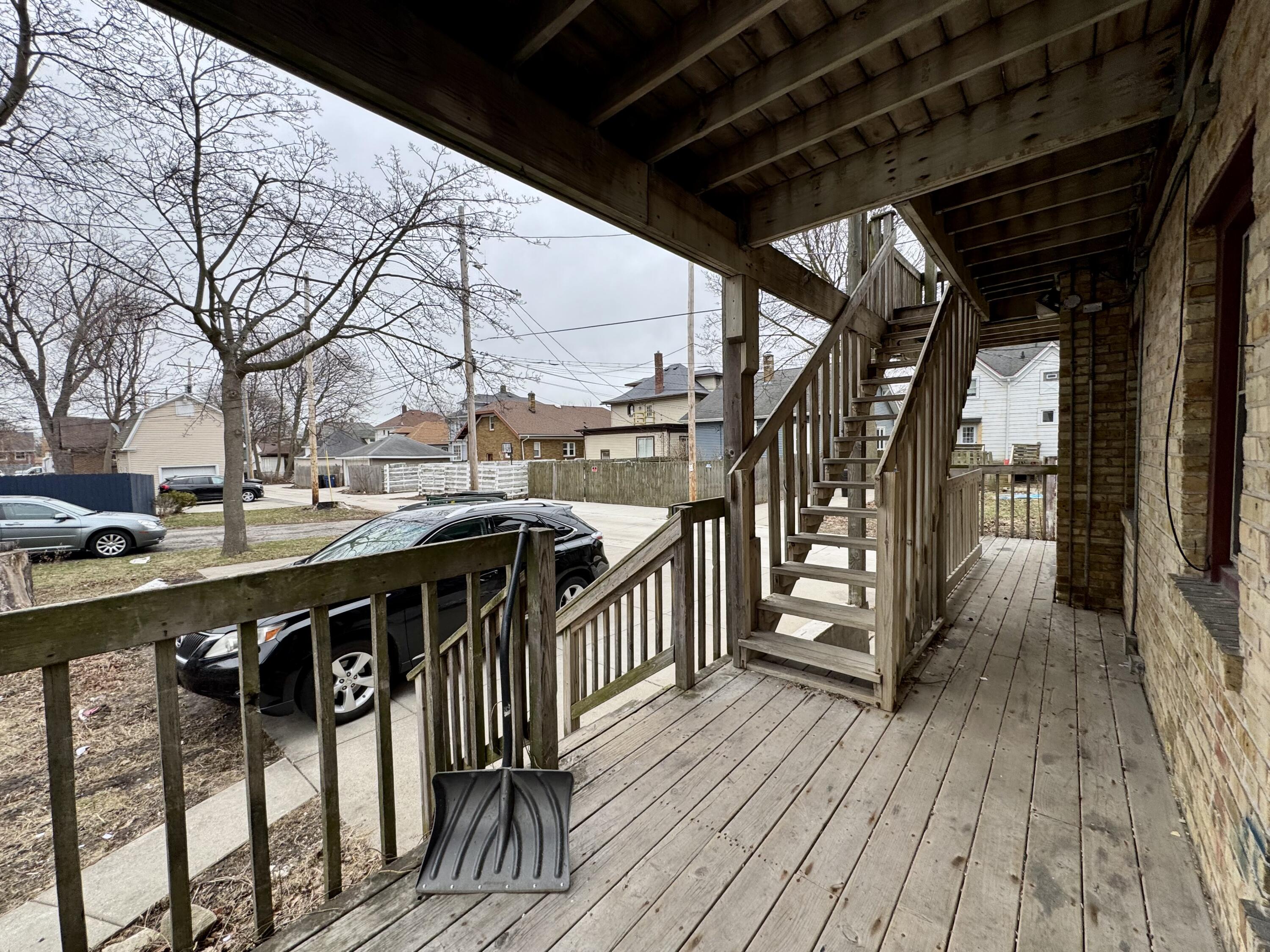1515 Taylor Avenue, Unit 1 Racine, WI 53403 - Photo 11 of 16 Back Parking Lot