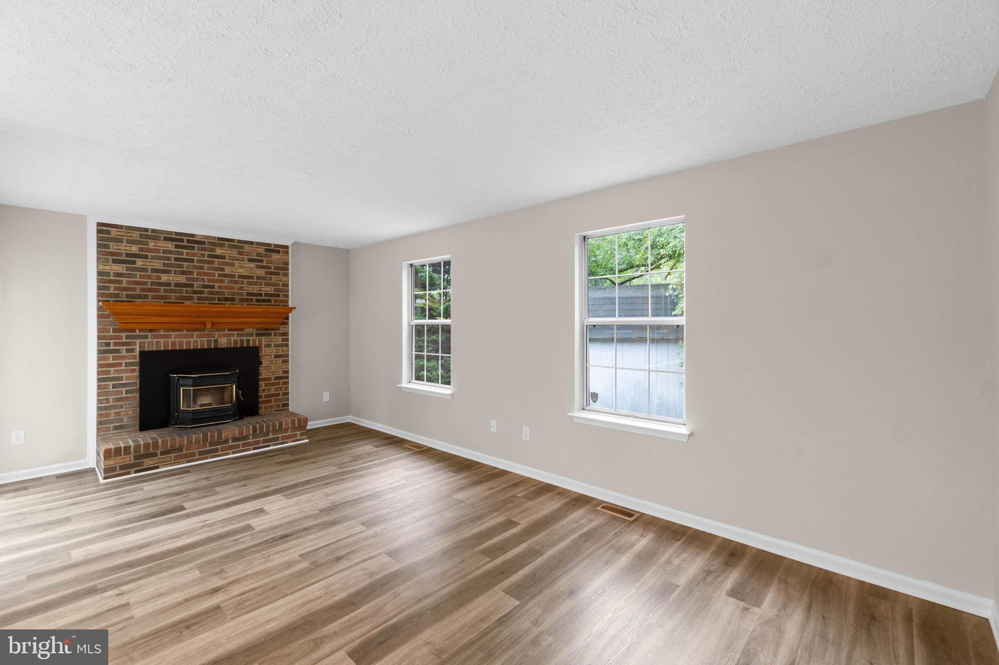1202 Ripple Court Pasadena, MD 21122 - Photo 26 of 56 Family Room