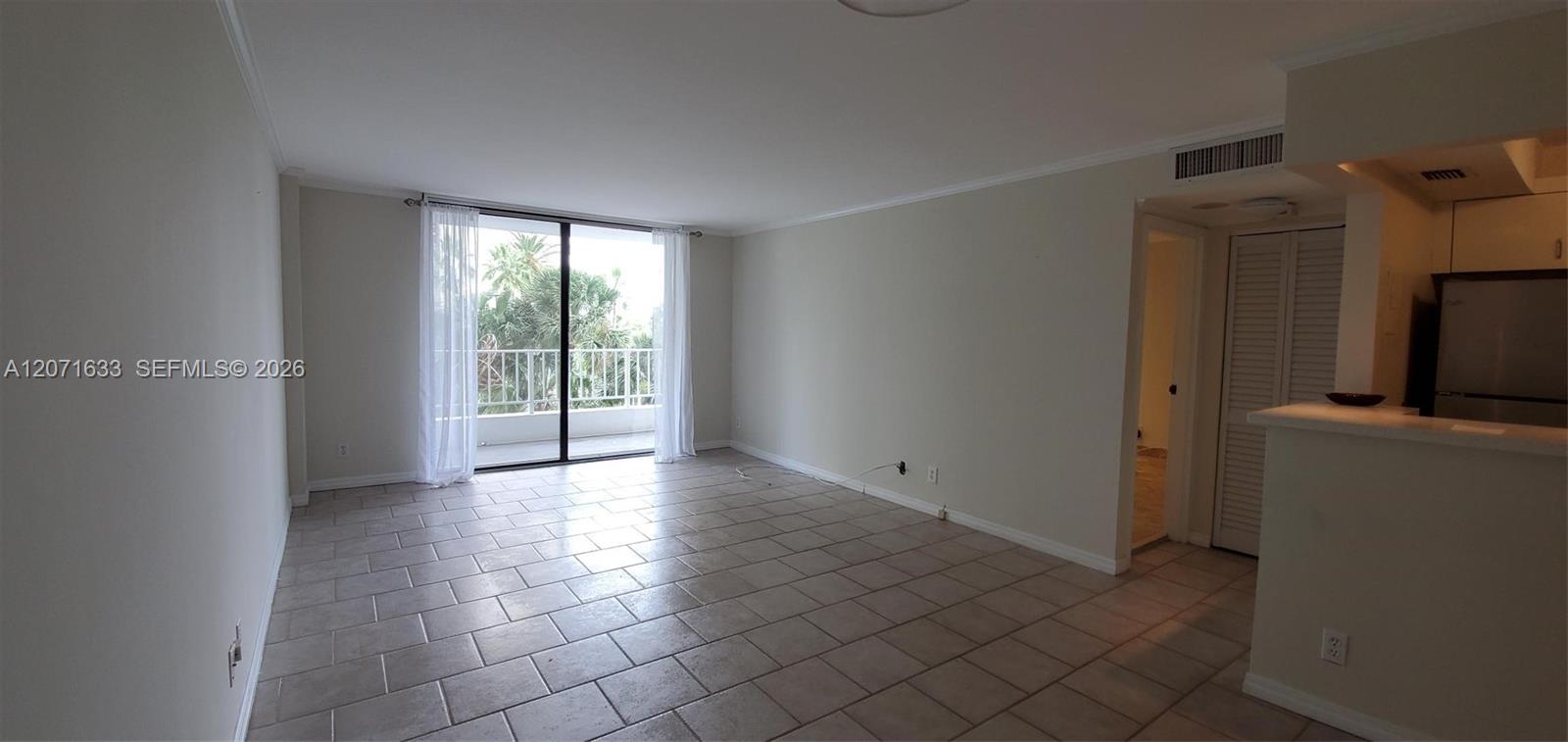 200 Southeast 15th Road, Unit 5H Miami, FL 33129 - Photo 2 of 16 living room