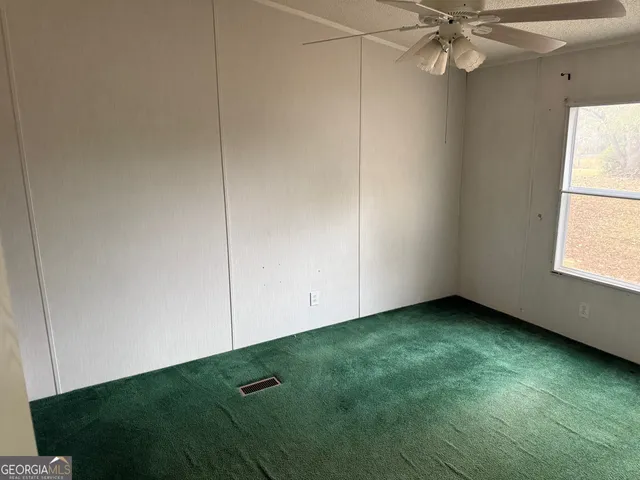 $1,500 | 415 McIntosh Trail, Senoia, GA 30276