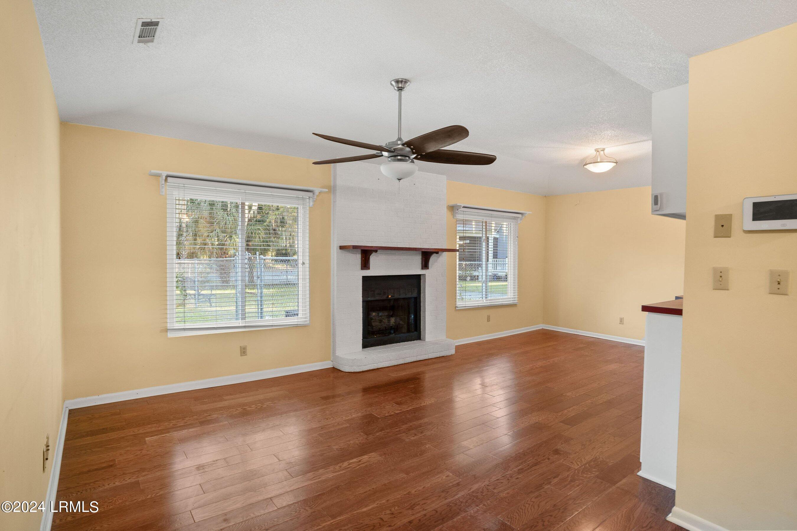 1510 Old Shell Road Port Royal, SC 29935 - Photo 4 of 43 DSC06030-5.jpg-SMALL