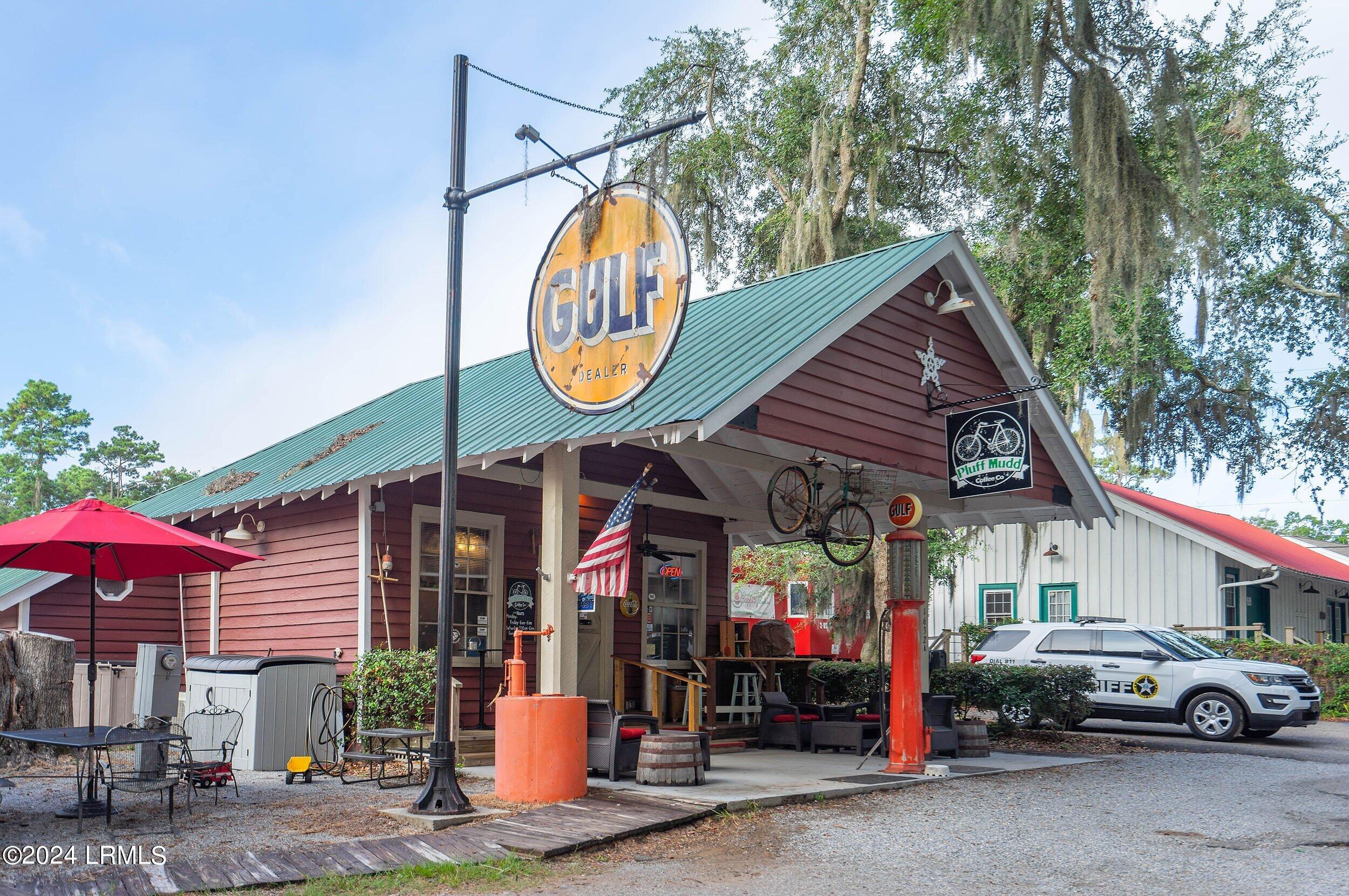 1510 Old Shell Road Port Royal, SC 29935 - Photo 43 of 43 Quaint Town of Port Royal Shops