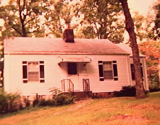 1013 Signal Road Signal Mountain, TN 37377 - Photo 1 of 1 Primary Photo