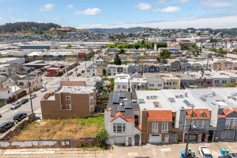$895,000 | 1515 Underwood Avenue, San Francisco, CA 94124