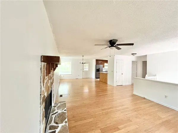 $2,000 | 5339 Highway 5, Douglasville, GA 30135