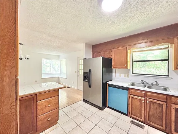 $2,000 | 5339 Highway 5, Douglasville, GA 30135