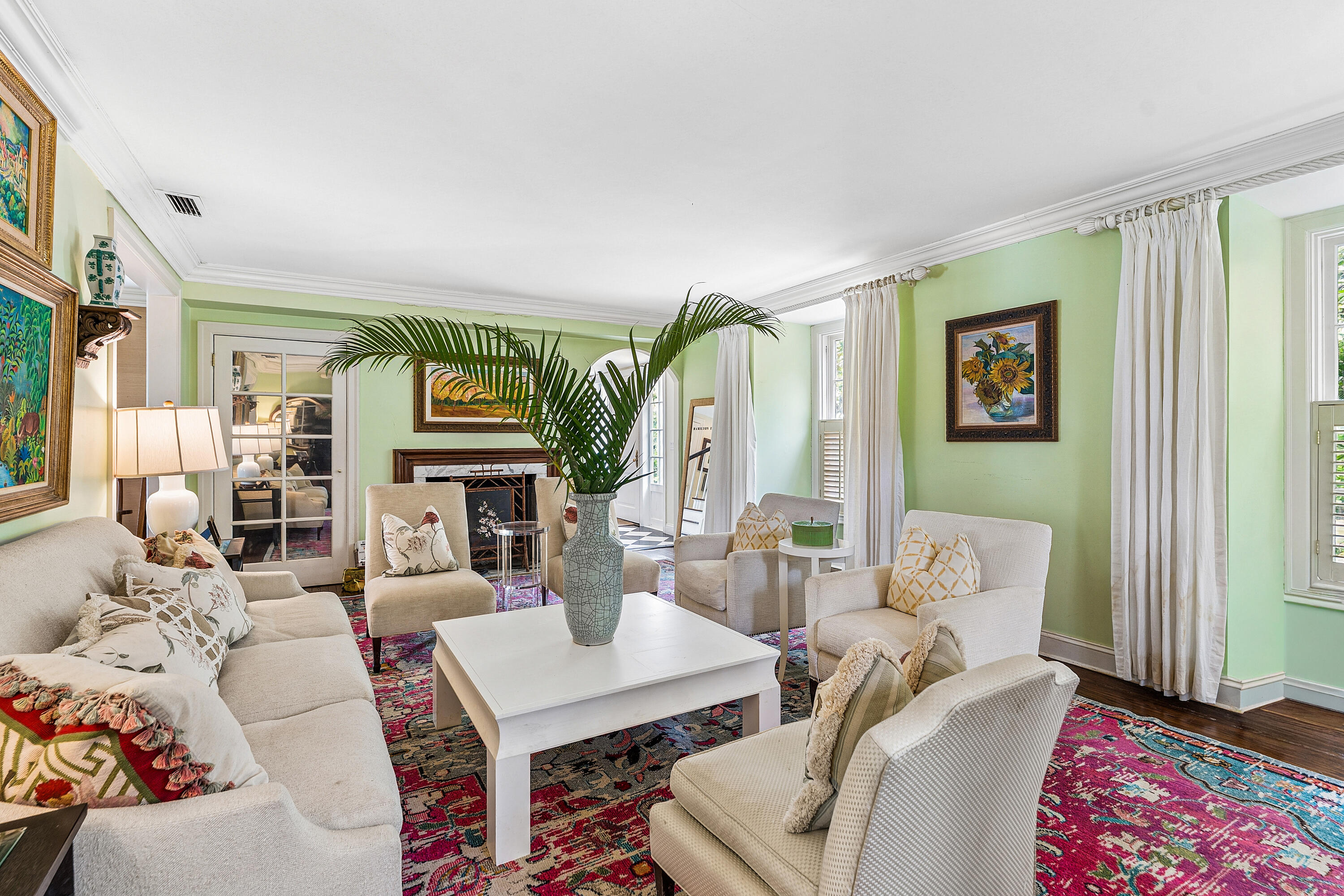 210 Merrain Road Palm Beach, FL 33480 - Photo 13 of 33 Living Room