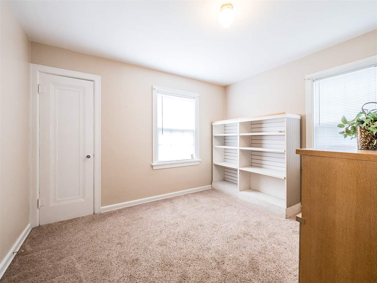 1422 Spring Street Fort Wayne, IN 46808 - Photo 16 of 28