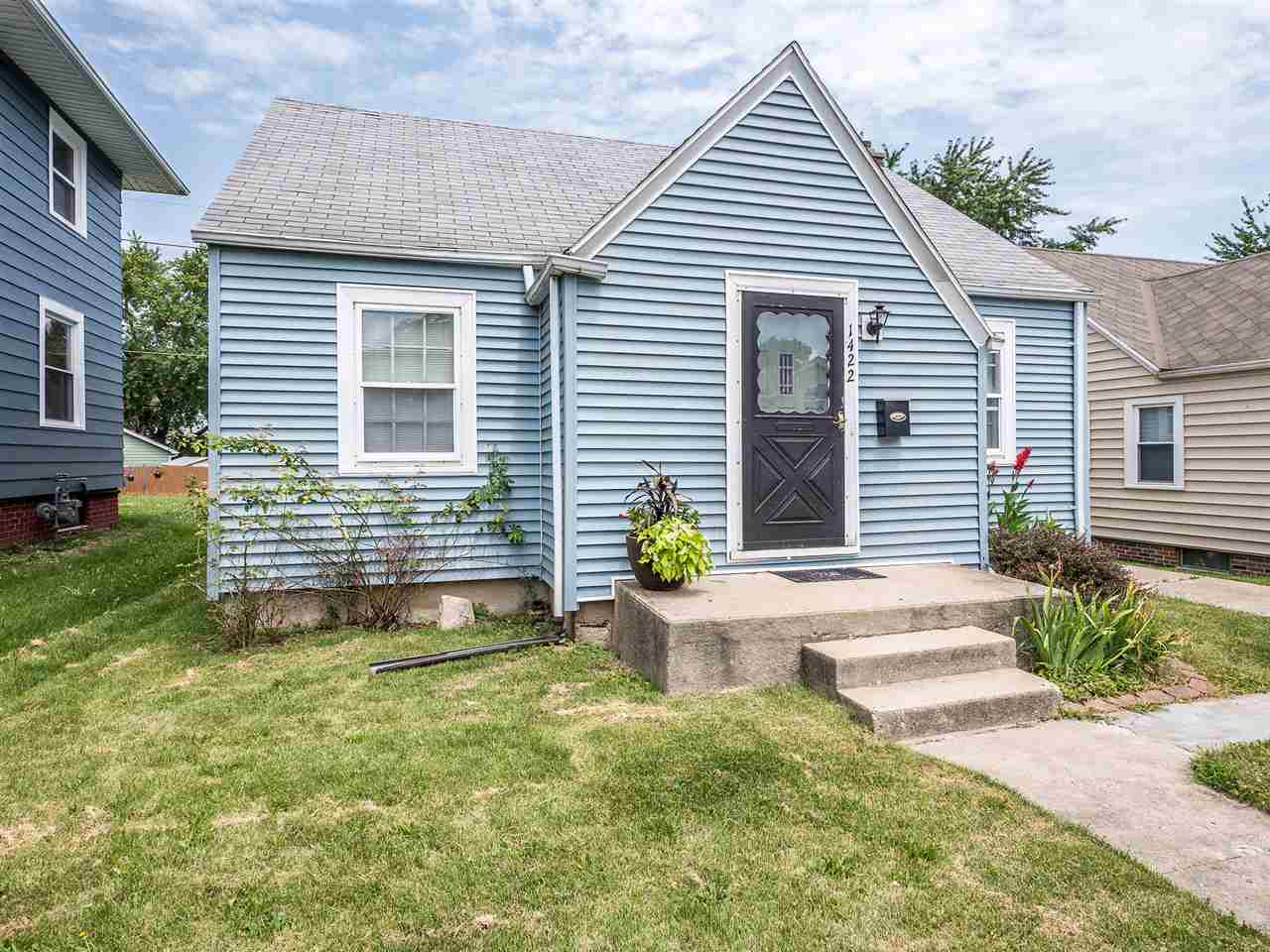 1422 Spring Street Fort Wayne, IN 46808 - Photo 3 of 28