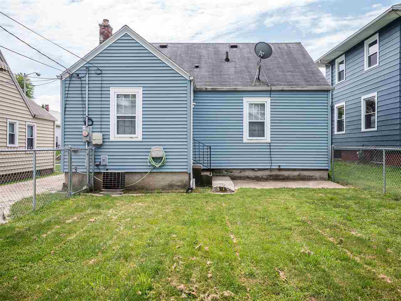 1422 Spring Street Fort Wayne, IN 46808 - Photo 25 of 28