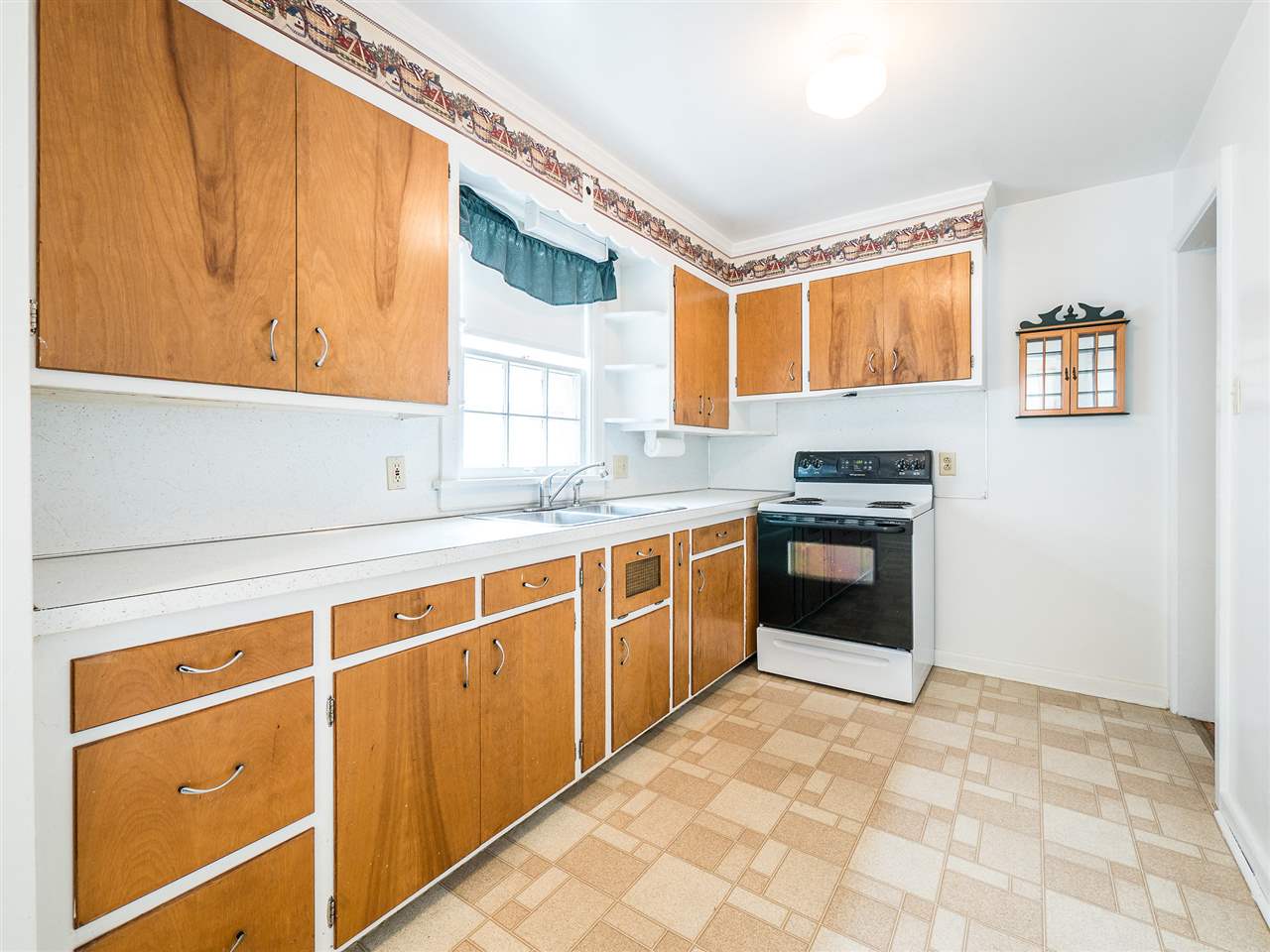 1422 Spring Street Fort Wayne, IN 46808 - Photo 10 of 28