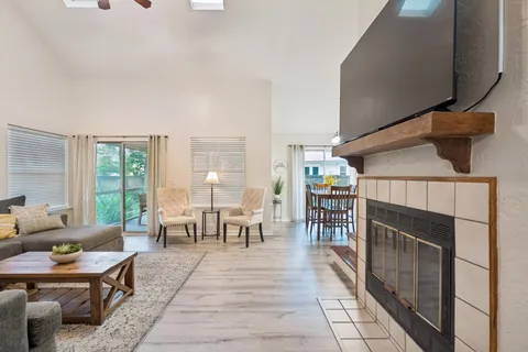 $324,900 | 353 Archdale Boulevard, North Charleston, SC 29418