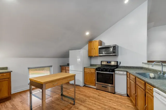 $429,000 | 97 Bitter Sweet Hill, Hinesburg, VT 05461