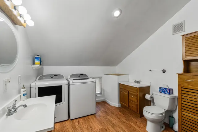 $429,000 | 97 Bitter Sweet Hill, Hinesburg, VT 05461