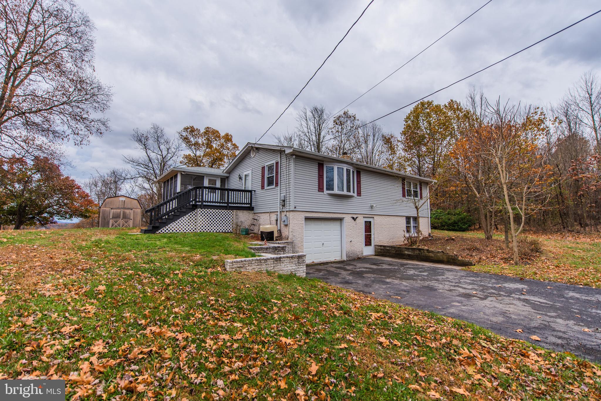 5014 Pious Ridge Road Berkeley Springs, WV 25411 - Photo 4 of 50 Gallery Image 4