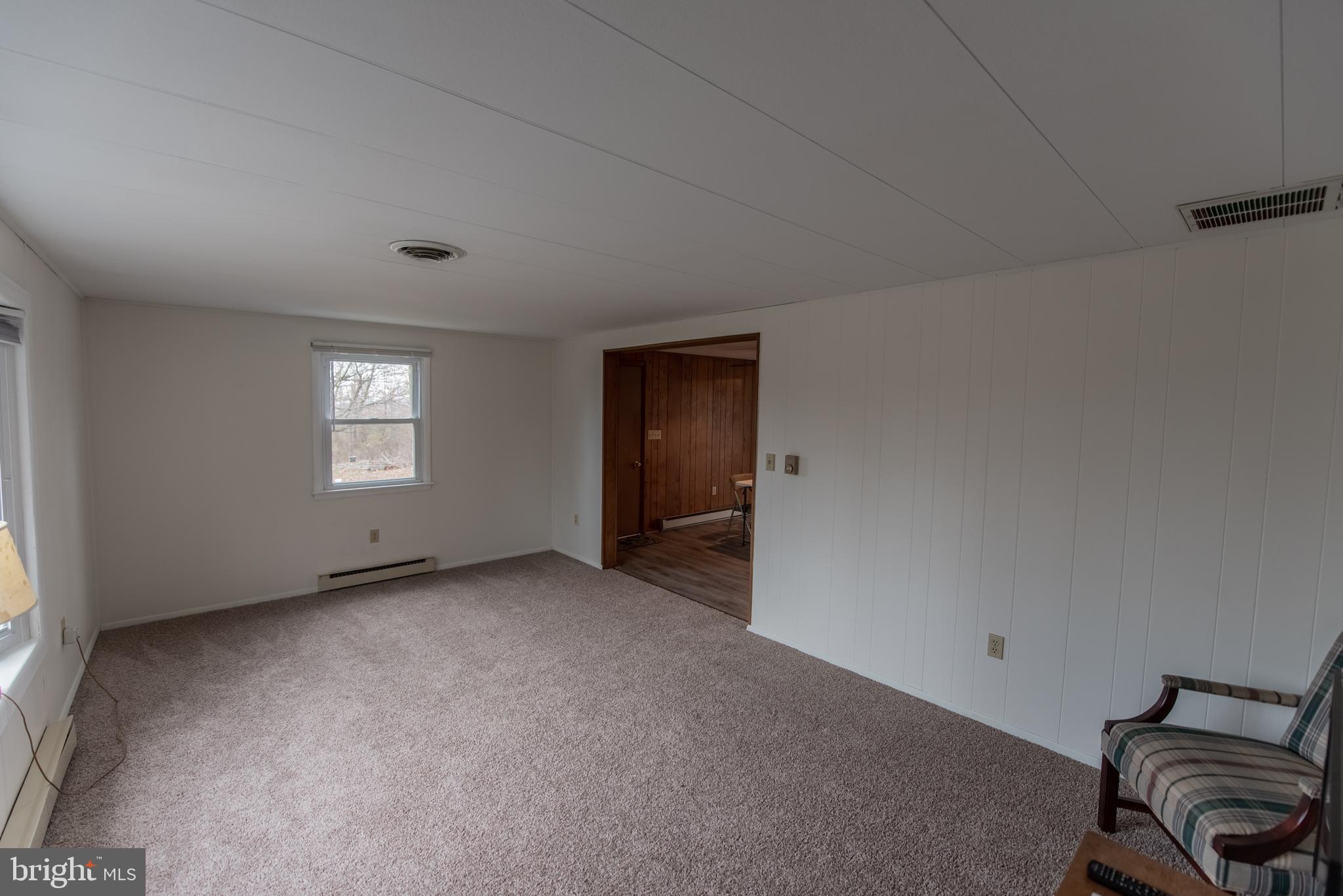 5014 Pious Ridge Road Berkeley Springs, WV 25411 - Photo 5 of 50 Gallery Image 5