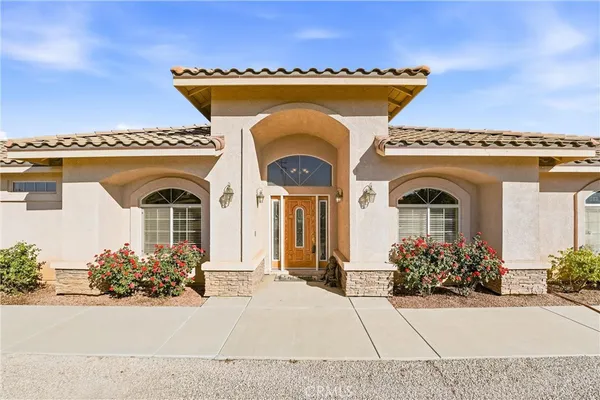 $750,000 | 5773 Merito Road, Hesperia, CA 92344