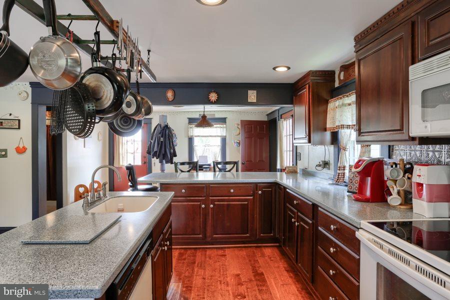 851 Anthony Road East Berlin, PA 17316 - Photo 9 of 25 Gallery Image 9