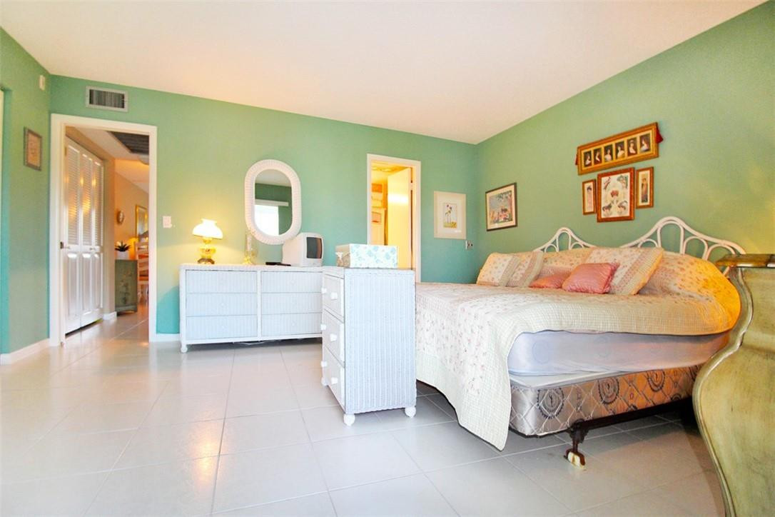 1055 Cambridge C, Unit 1055 Deerfield Beach, FL 33442 - Photo 14 of 52 Photo 14