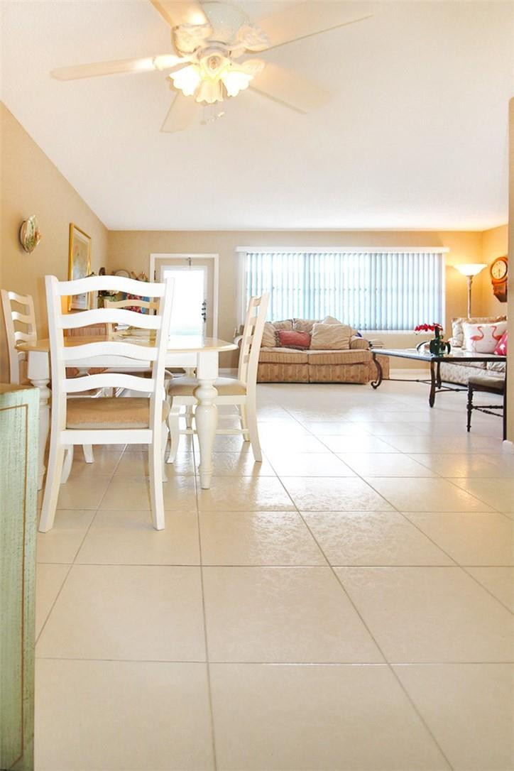 1055 Cambridge C, Unit 1055 Deerfield Beach, FL 33442 - Photo 7 of 52 Photo 7