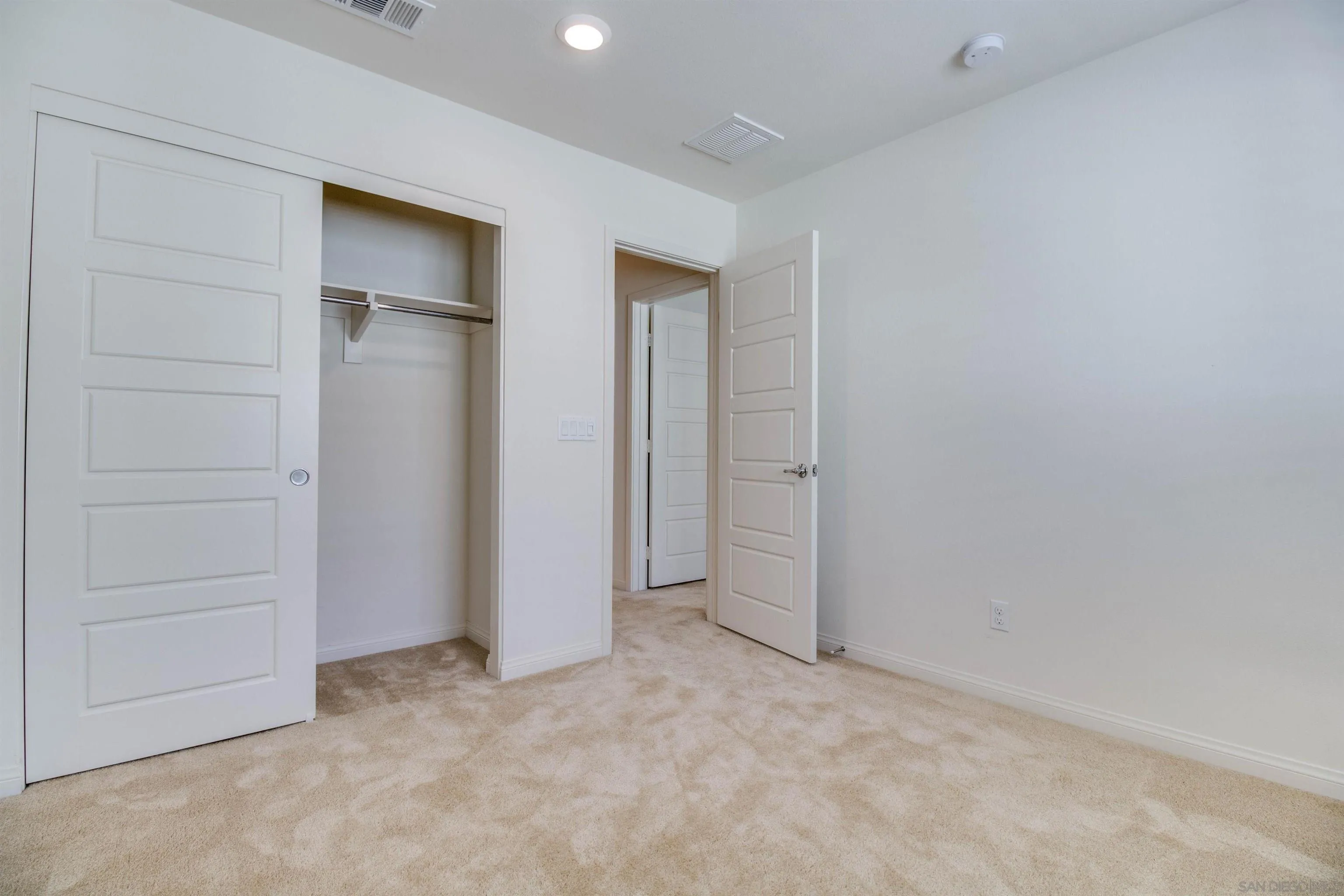 6012 Village Center Loop Road, Unit 35 San Diego, CA 92130 - Photo 19 of 29